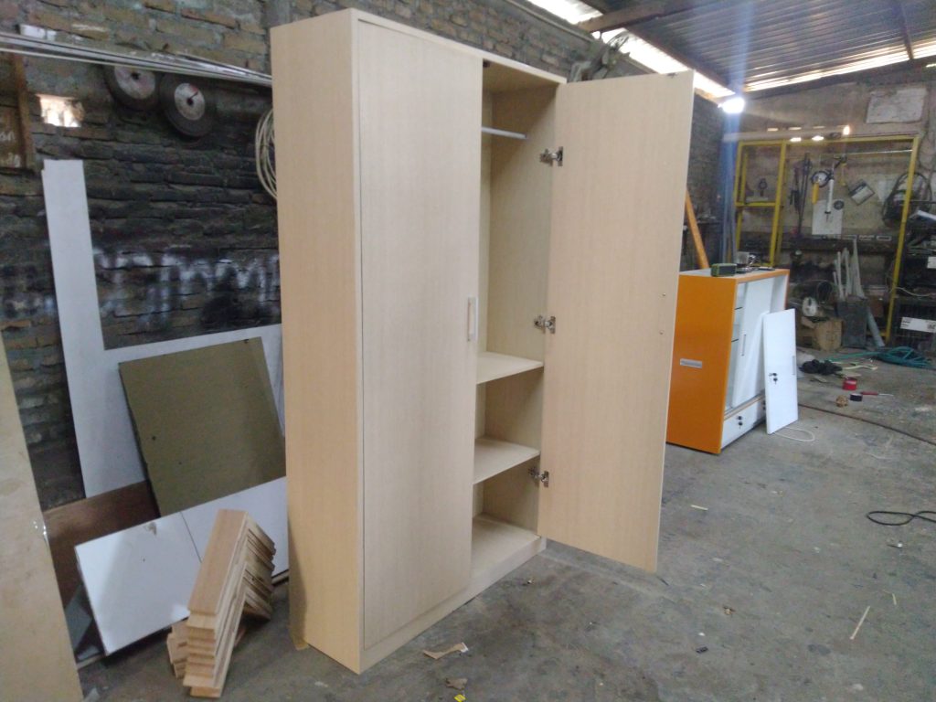 Pengrajin Mebel Custom Solo