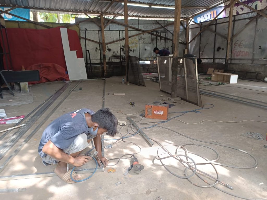 Pengrajin Mebel Magelang